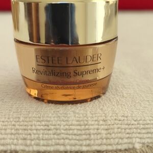Estee Lauder Revitalizing Supreme Eye Balm